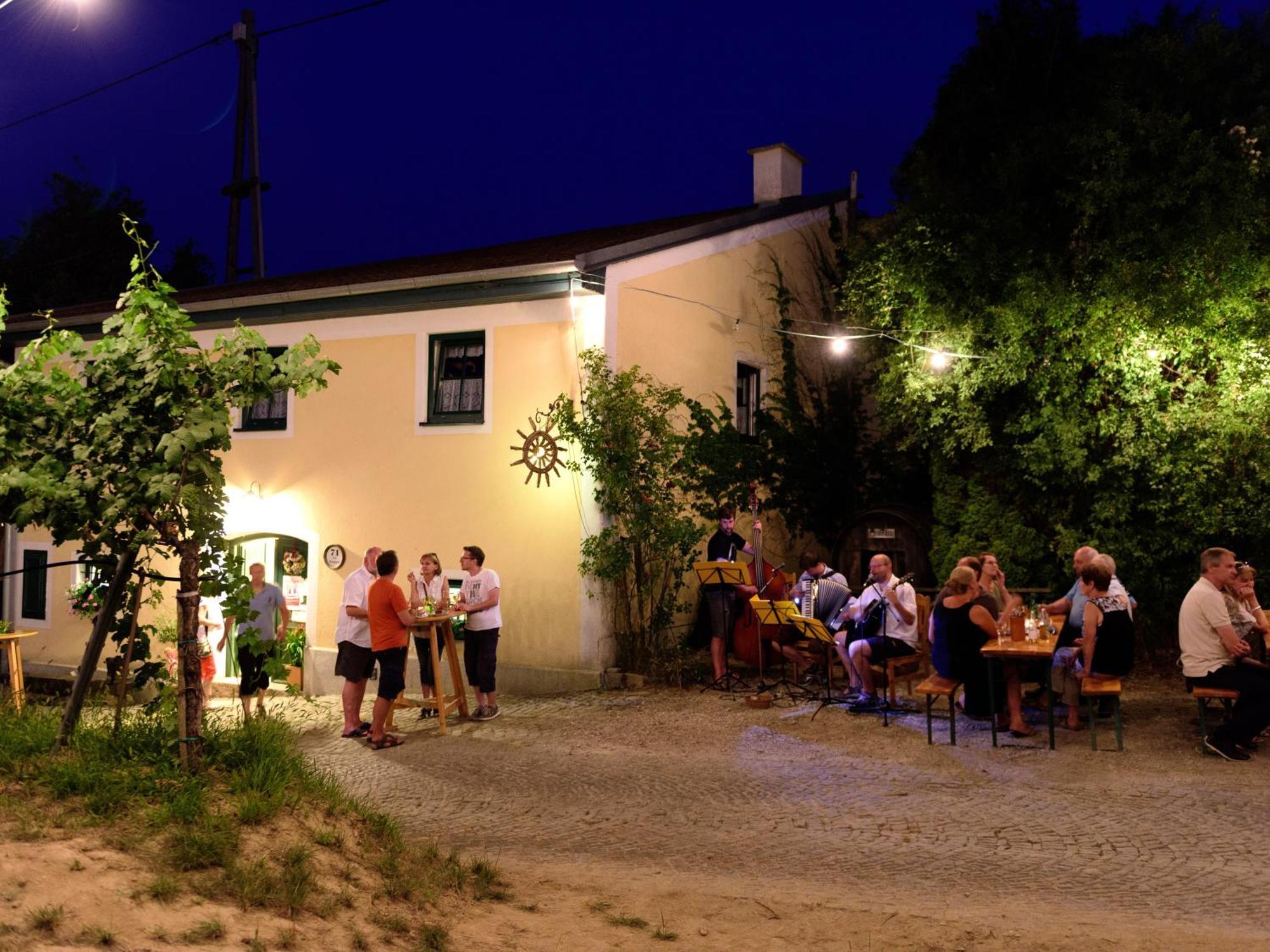 Ferienwohnung Weinbergblick Rohrendorf bei Krems Buitenkant foto